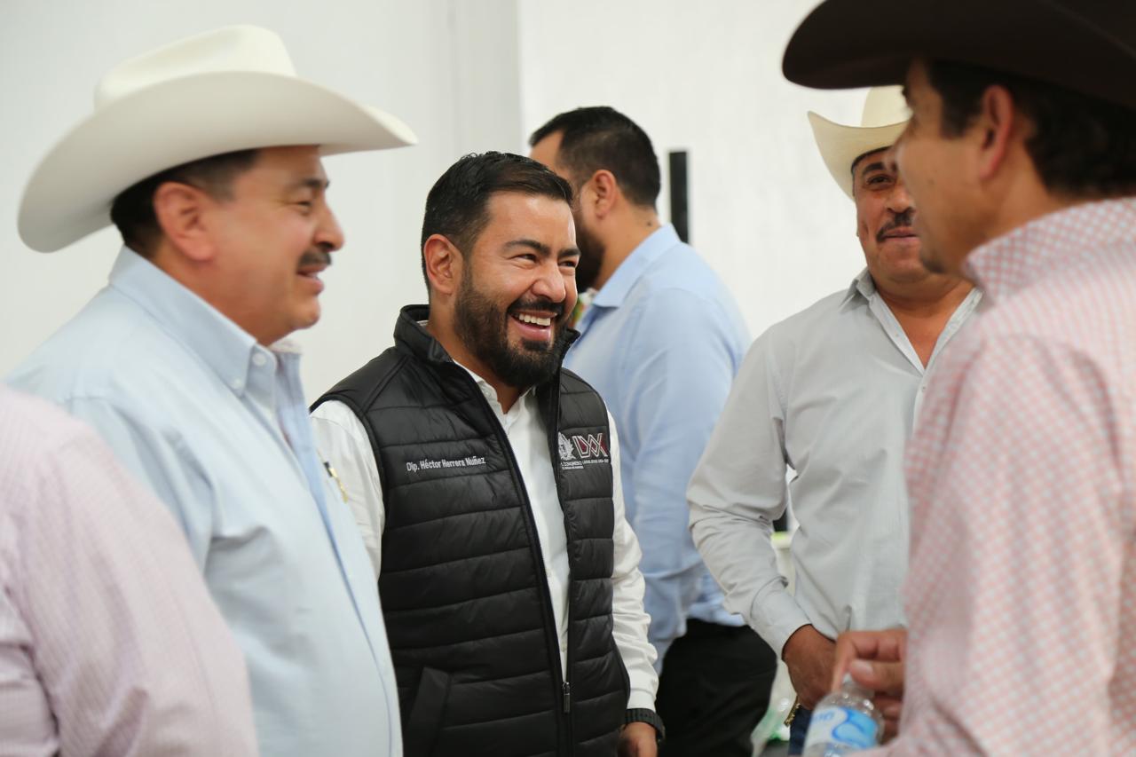 En Guadalupe Victoria, Héctor Herrera reconoce unidad y compromiso de ganaderos de Durango