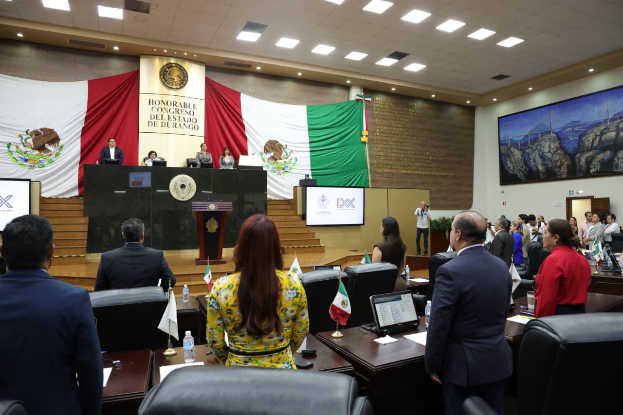Ratifica Congreso a Isolda González como titular de la Secretaría de Contraloría