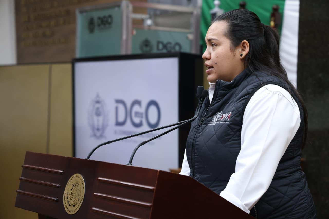 Impulsa Flora Leal enseñanza de idioma en educación básica