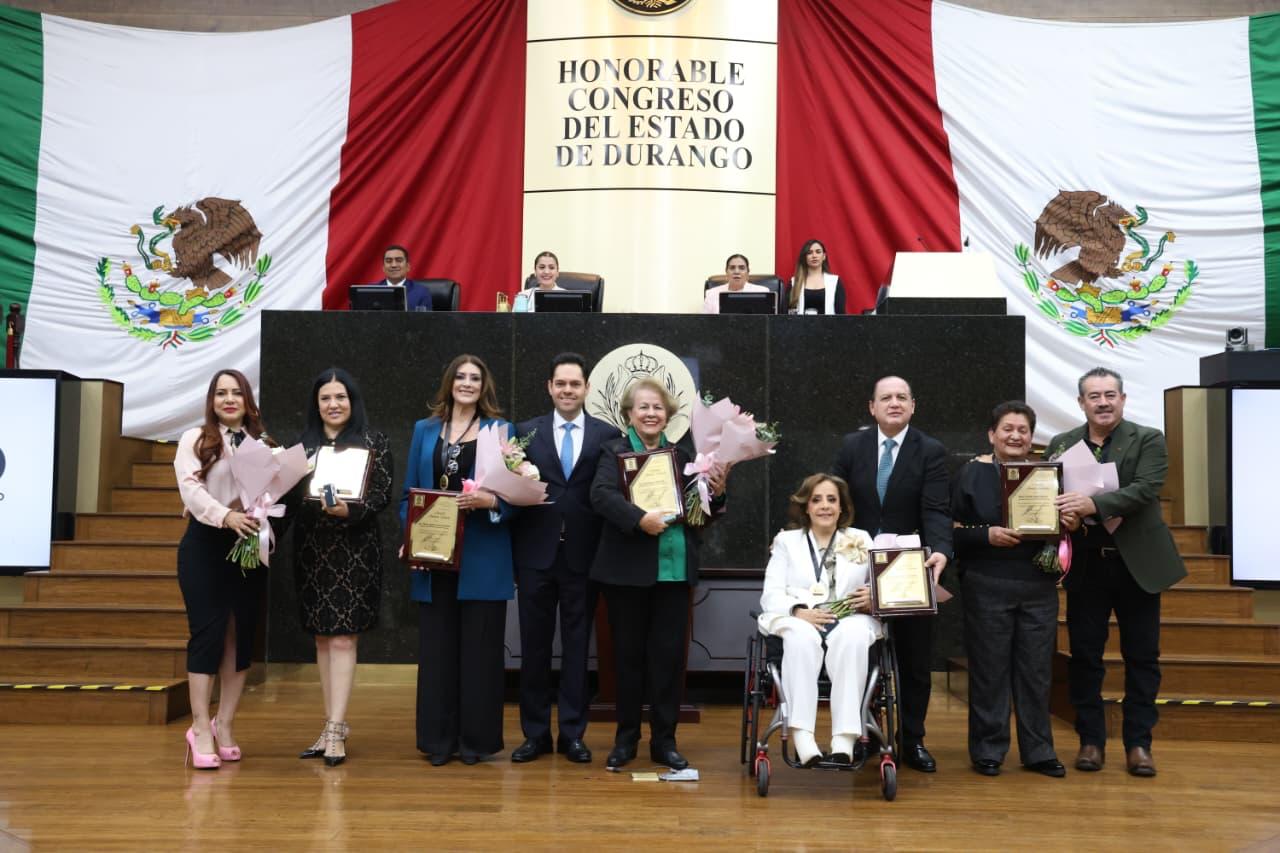 Reconoce Congreso a 5 mujeres destacadas con la medalla “Hermila Galindo”