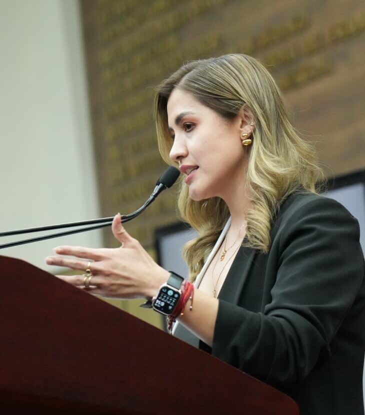 Productividad legislativa beneficia a las familias duranguenses: Gaby Vázquez