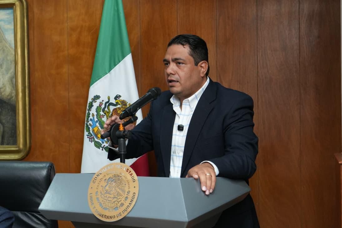 Fortalecerá Laura Castillo Secretaría de las Mujeres: Alejandro Mata