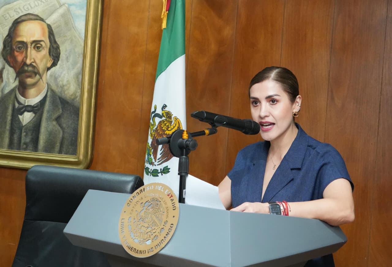 Busca Gaby Vázquez eliminar barreras para personas con discapacidad
